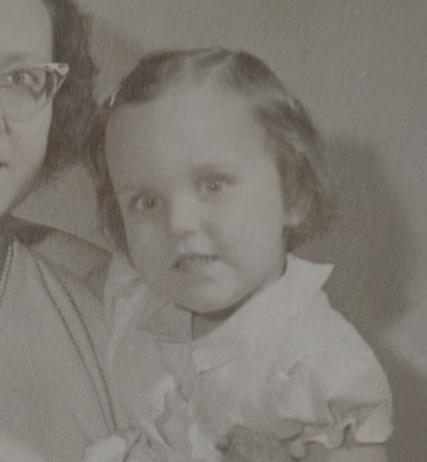 Photo of Dr. Patricia Harkins as a child.